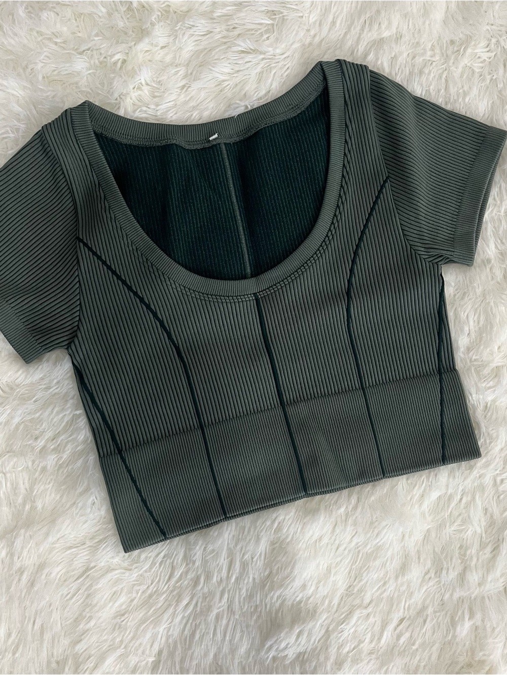 Ribbed Workout Crop Top